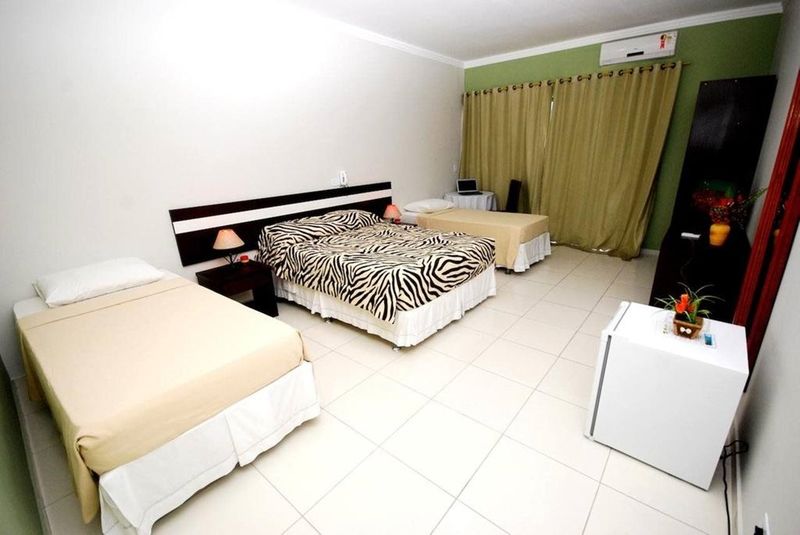 Oyo Apart Hotel Veleiros Santa Cruz Cabrália Eksteriør billede