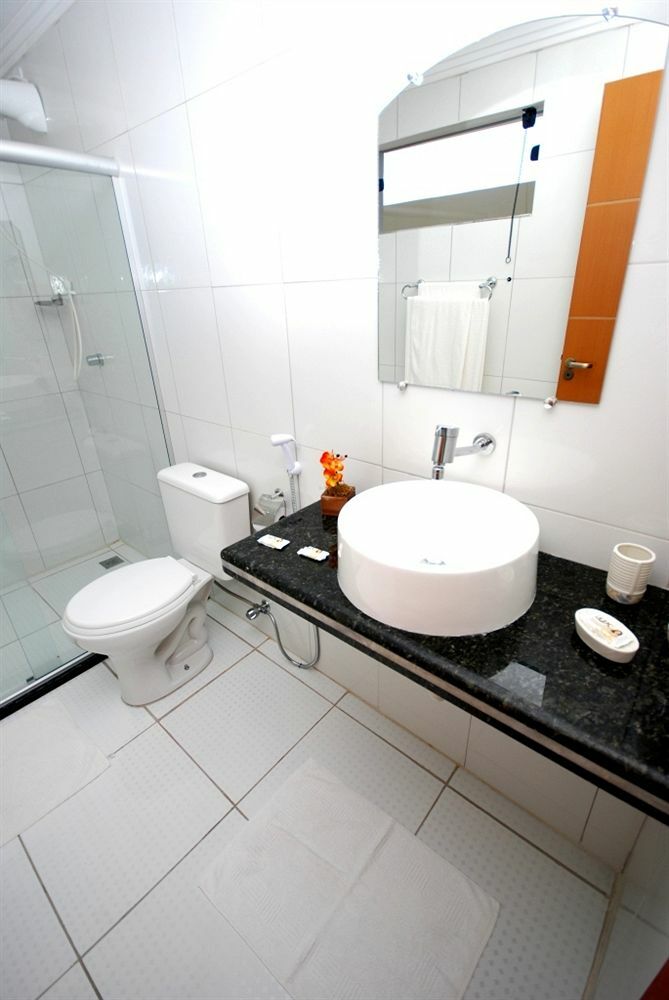 Oyo Apart Hotel Veleiros Santa Cruz Cabrália Eksteriør billede
